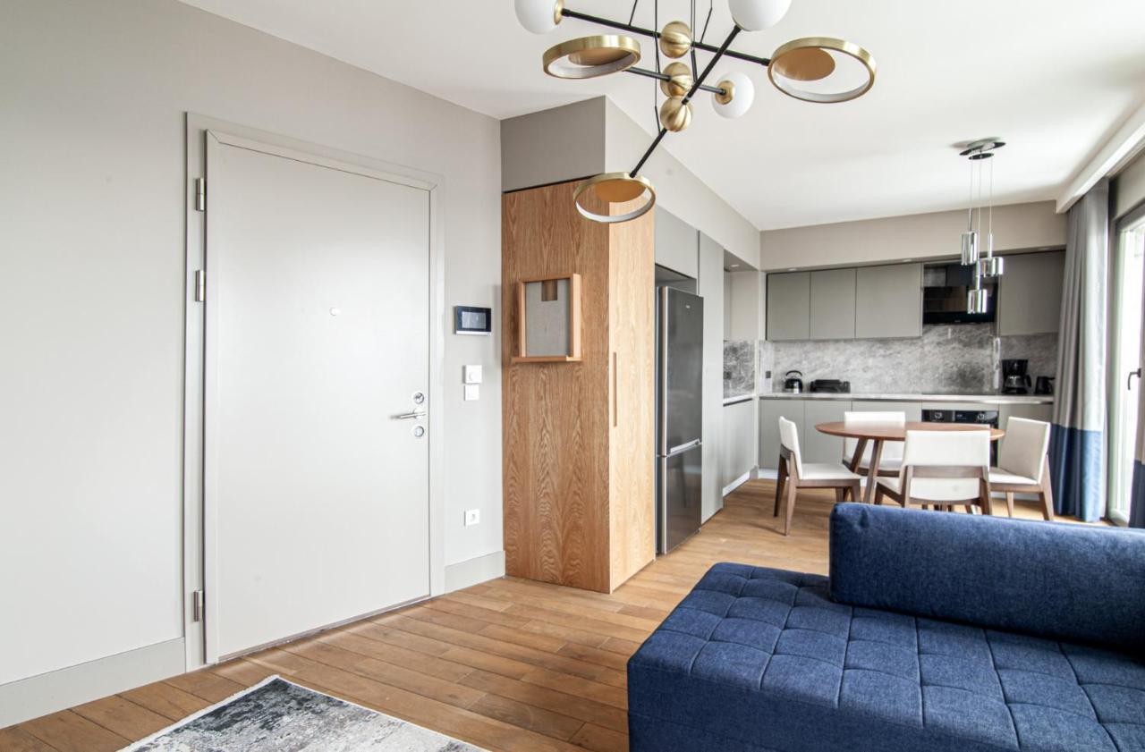 Flat With Panoramic Bosphorus View In Cihangir Estambul Exterior foto
